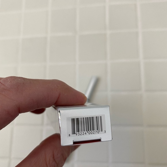 NIB IT Cosmetics “Brow Power” Universal Brow Pencil in Universal Taupe - Picture 5 of 5